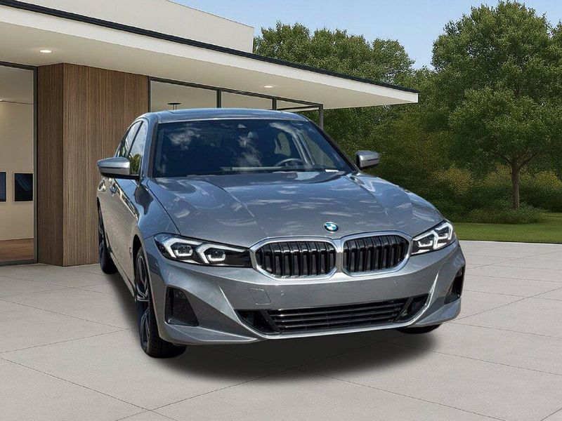Used 2024 BMW 3 Series 330iImage 5