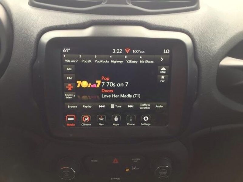 2023 Jeep Renegade LatitudeImage 14