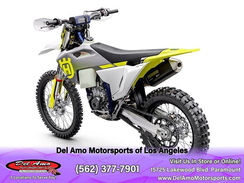 2024 HUSQVARNA FX 450  in a WHITE exterior color. Del Amo Motorsports of Los Angeles (562) 262-9181 delamomotorsports.com 