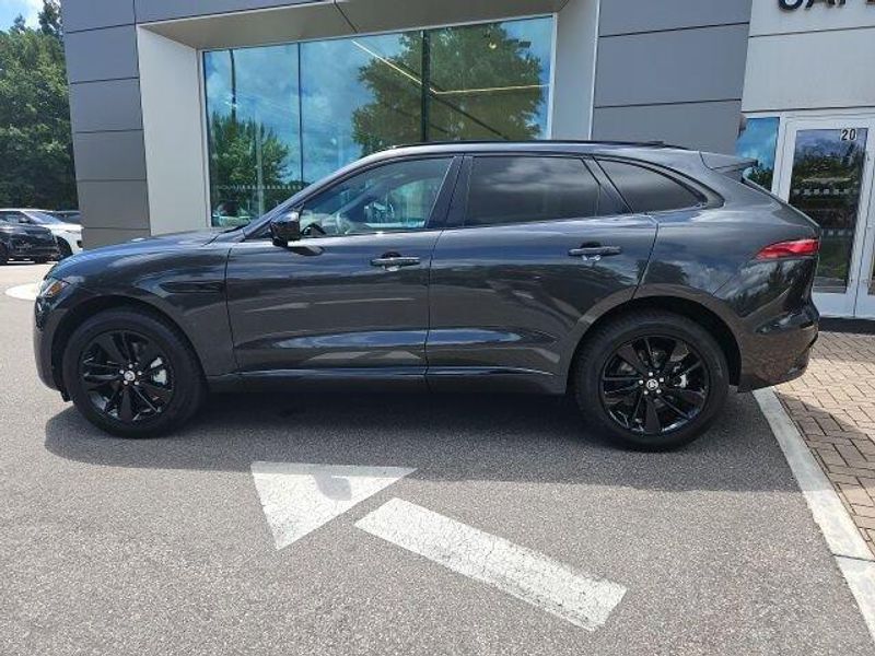 2025 Jaguar F-PACE R-Dynamic S