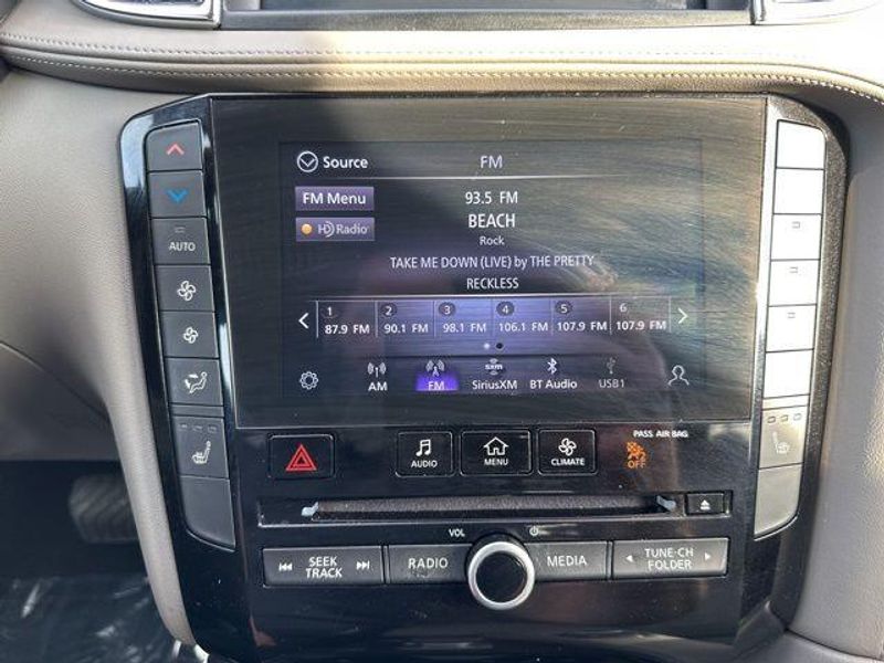2023 INFINITI QX50 LuxeImage 30