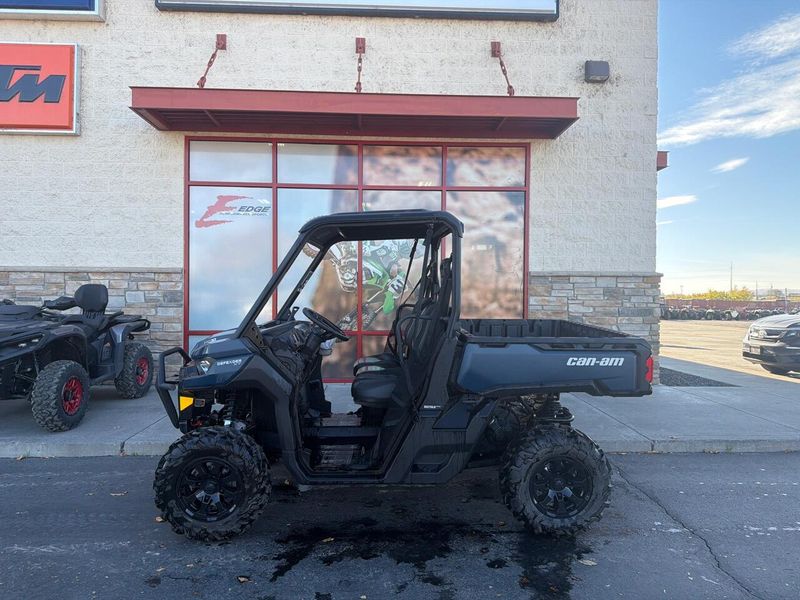 New 2025 Can-Am DEFENDER XT 64 HD10 