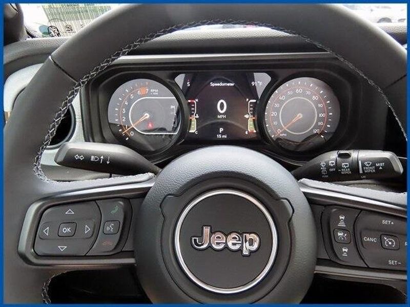 New 2025 Jeep Wrangler WillysImage 15