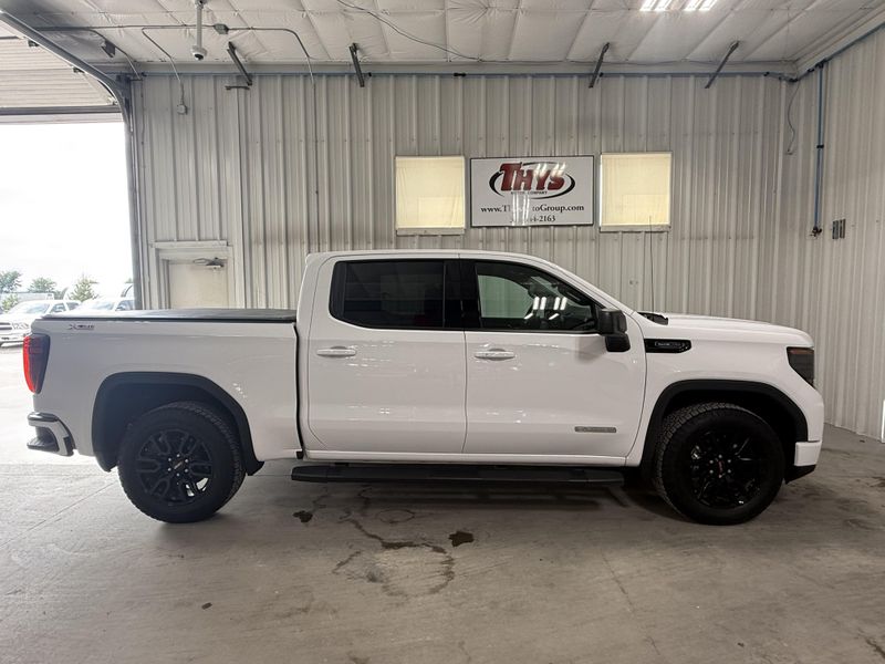 Used 2026 GMC Sierra 1500 ElevationImage 2