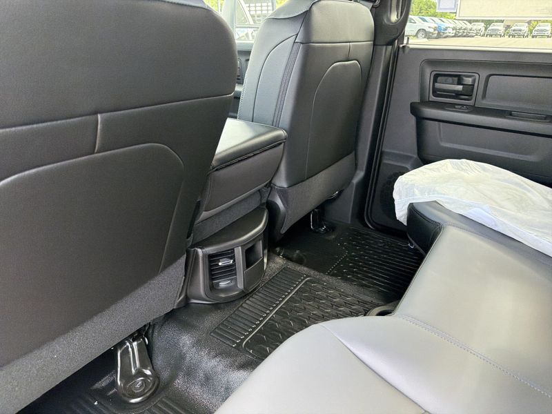 New 2026 RAM 5500 Tradesman Chassis Crew Cab 4x4 84