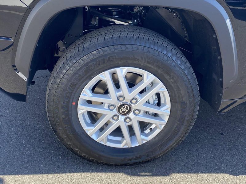 New 2025 Toyota Tundra SR5Image 8