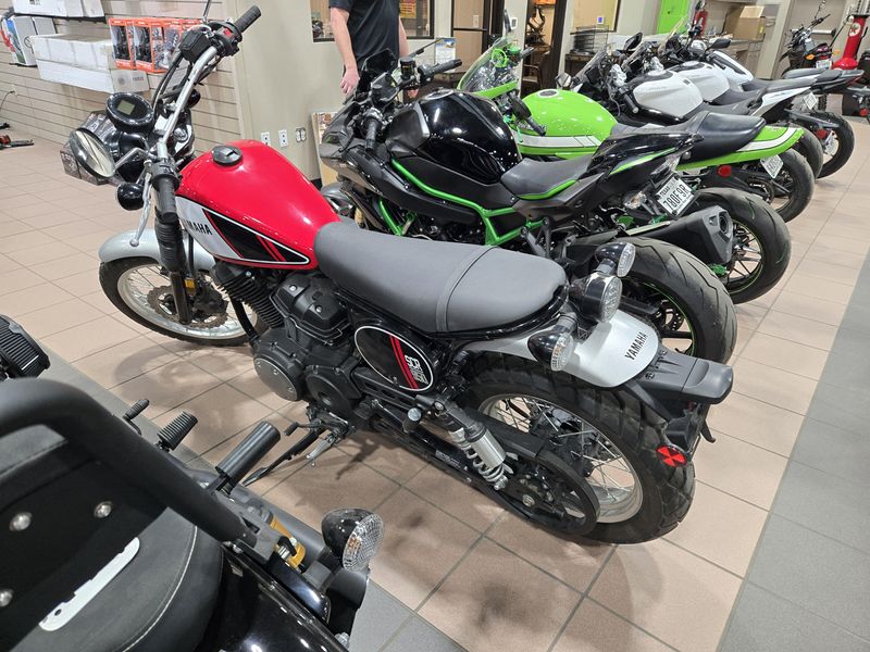 USED 2017 YAMAHA SCR950 Image 5