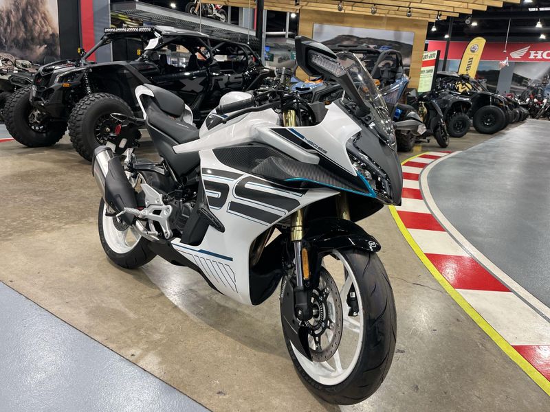 New 2026 CFMOTO 450SS Image 18