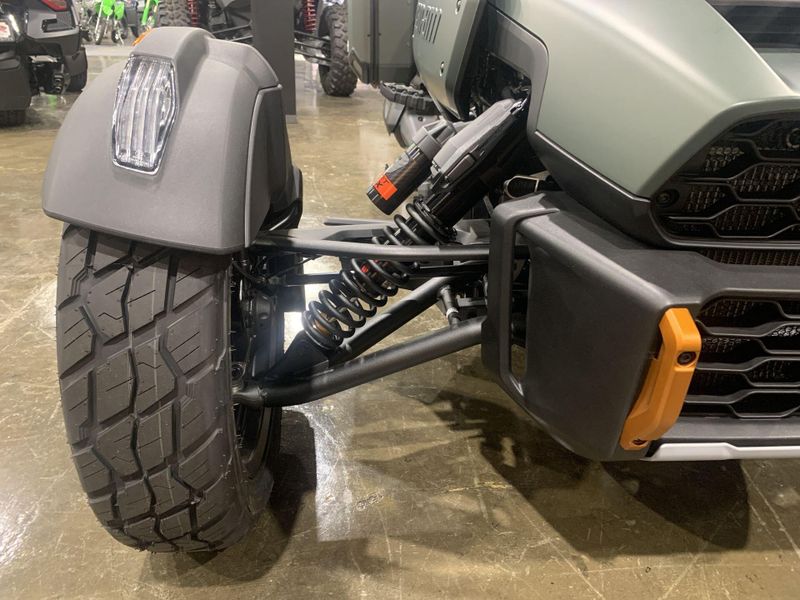 New 2025 Can-Am CANYON REDROCK Image 25