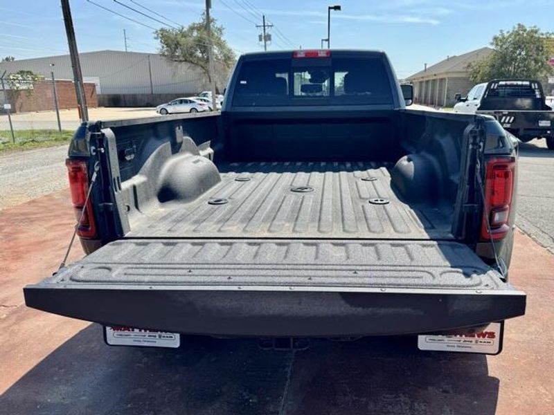 2026 Ram 3500 Tradesman photo 7