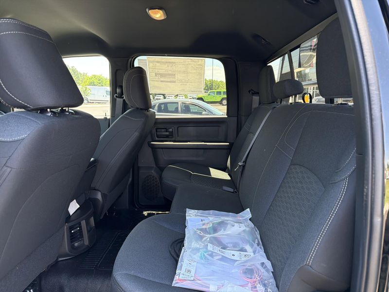 Used 2025 RAM 3500 Chassis TradesmanImage 16