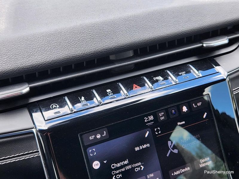 Used 2022 Jeep Grand Cherokee Altitude
