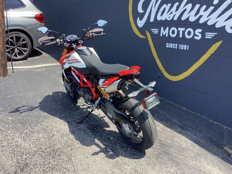 2025 Ducati HYPERMOTARD 950 SP 