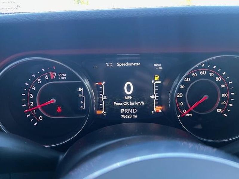Used 2018 Jeep Wrangler Unlimited RubiconImage 13