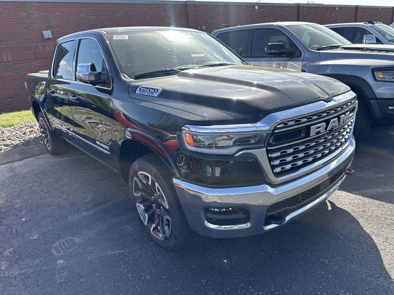 2025 RAM 1500 Limited Crew Cab 4x4 5