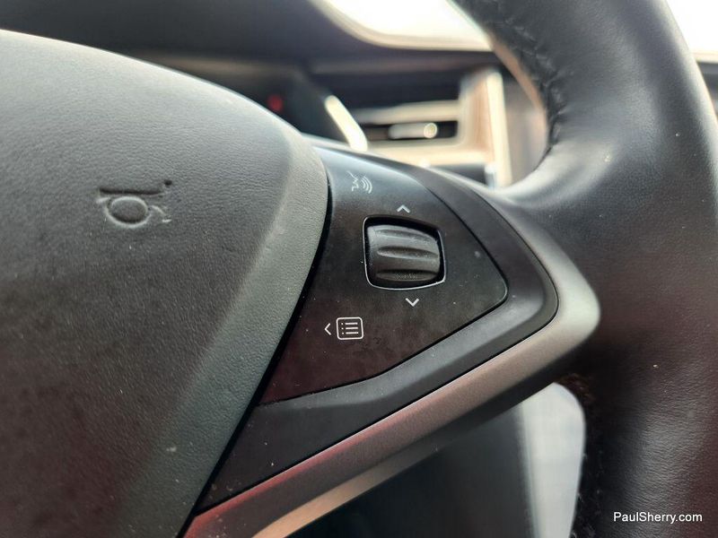 2019 Tesla Model S 75DImage 38