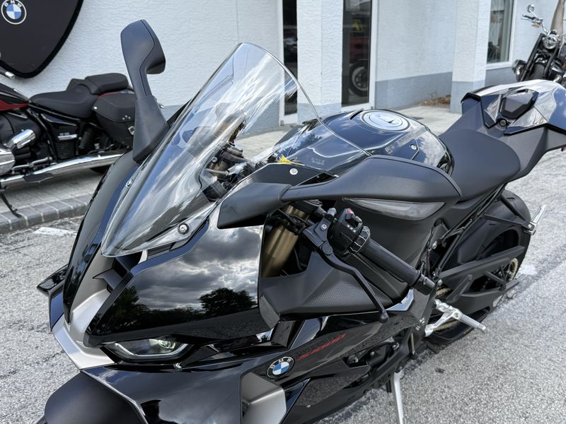 2026 BMW S 1000 RR