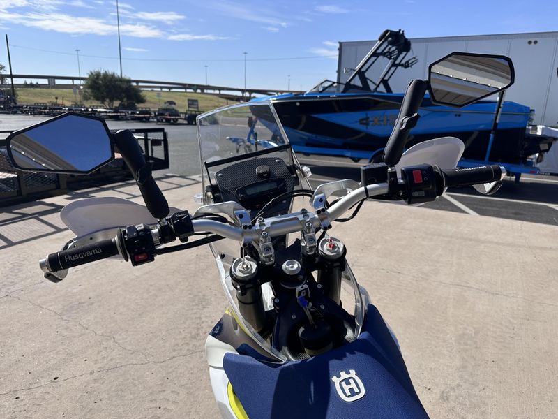 2021 HUSQVARNA 701 ENDURO Image 13