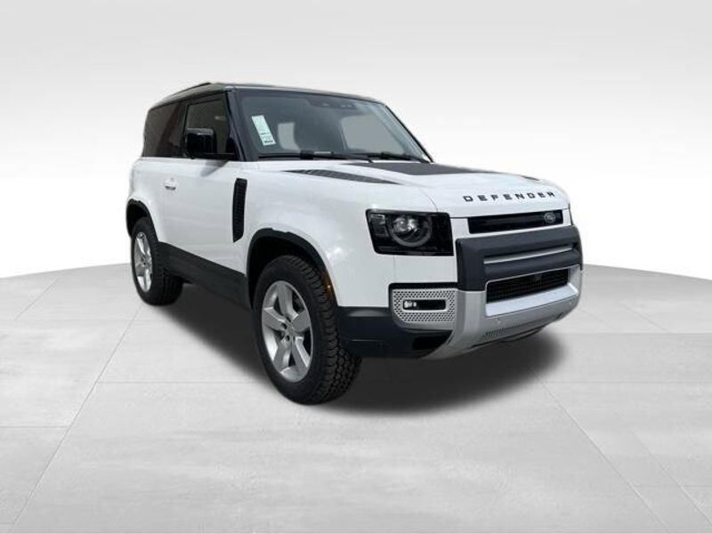 2025 Land Rover Defender S