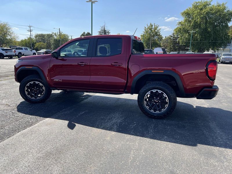 2026 Gmc Canyon AT4 photo 2
