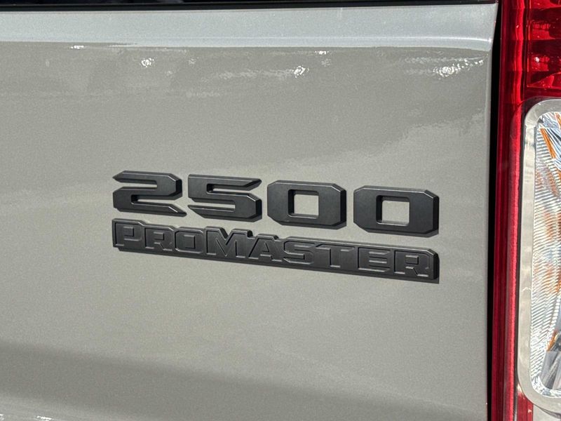 New 2026 RAM Promaster 2500 Slt+ Window Van High Roof 159' Wb