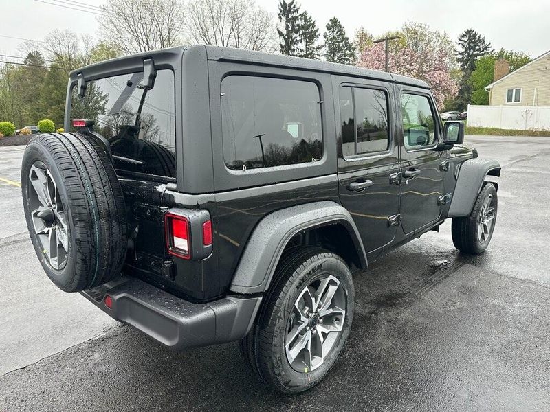 2025 Jeep Wrangler 4-door Sport S 4xeImage 8