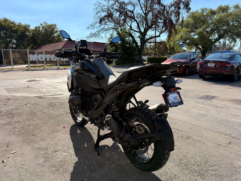 2025 BMW R 1300 GSImage 6