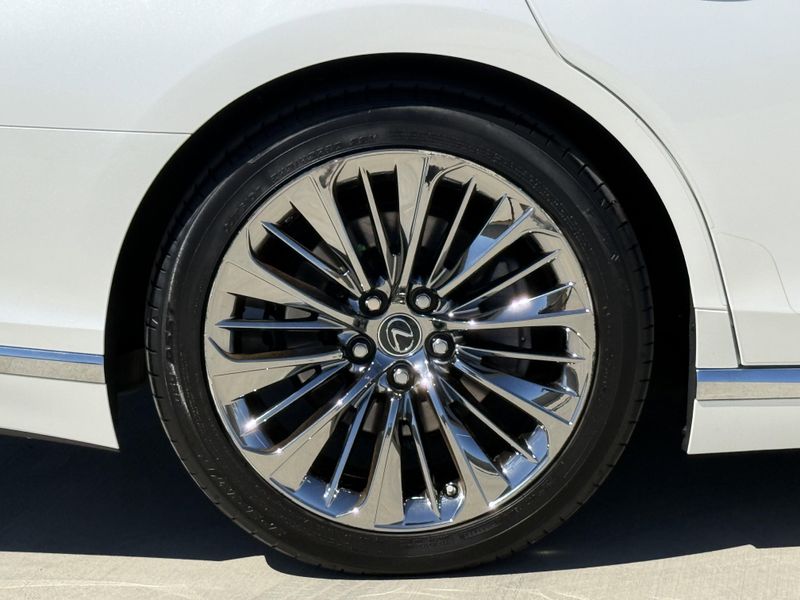 Used 2021 Lexus LS 500Image 14