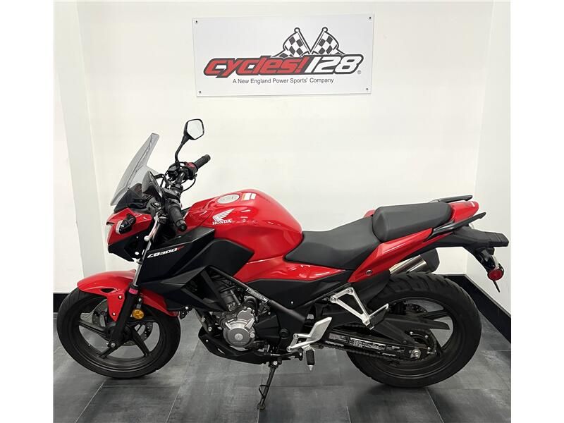 Used 2015 Honda CB300F Image 4