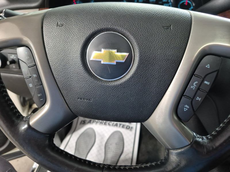 Used 2013 Chevrolet Avalanche LTZImage 27