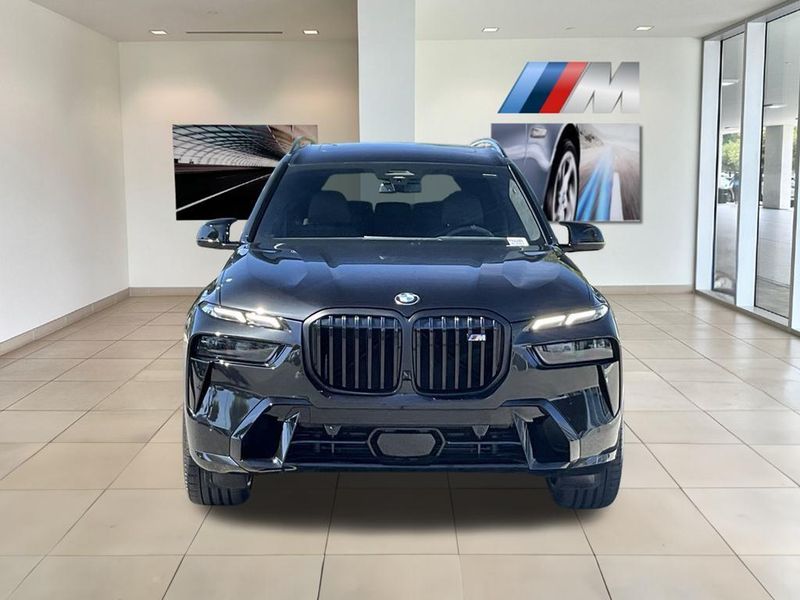 2024 BMW X7 M60iImage 3