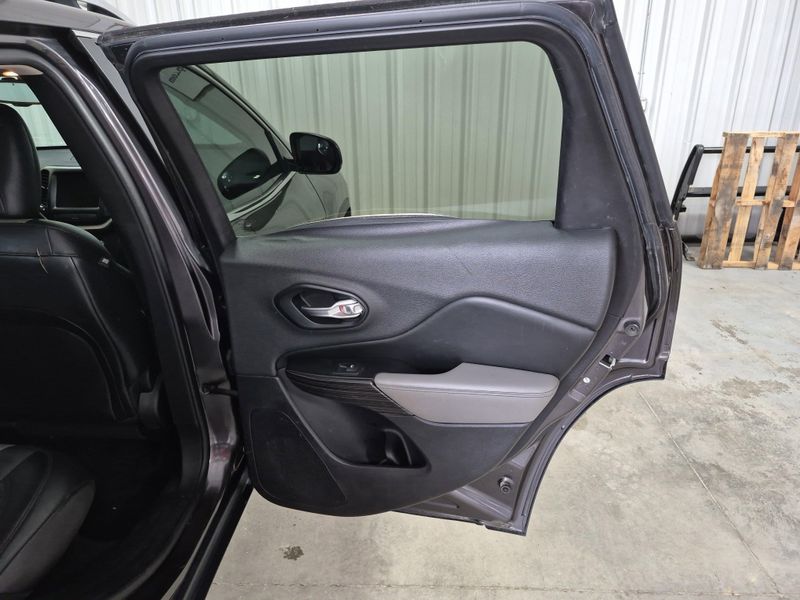 2014 Jeep Cherokee LimitedImage 10