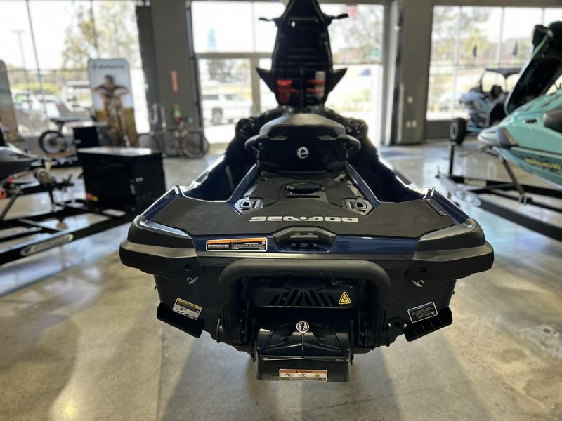 2025 Sea-Doo GTX 300 (SOUND SYSTEM) Image 2