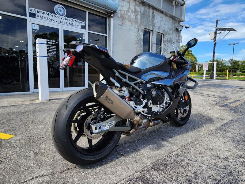 2025 BMW S 1000 RRImage 14