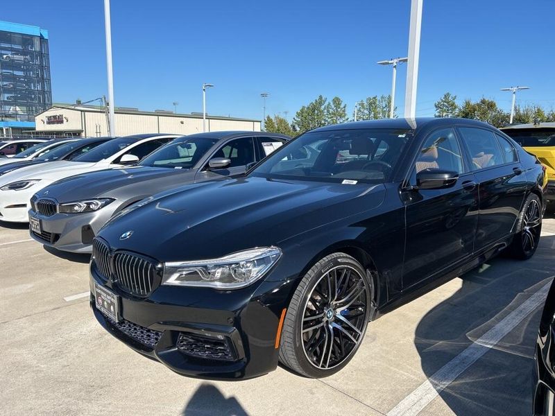 2018 BMW 750i 750iImage 1