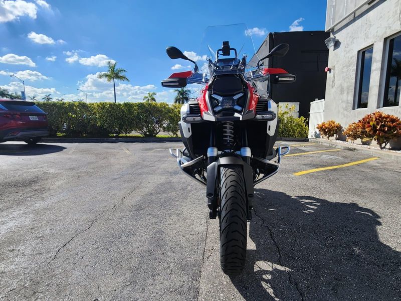 2026 BMW R 1300 GS AdventureImage 2