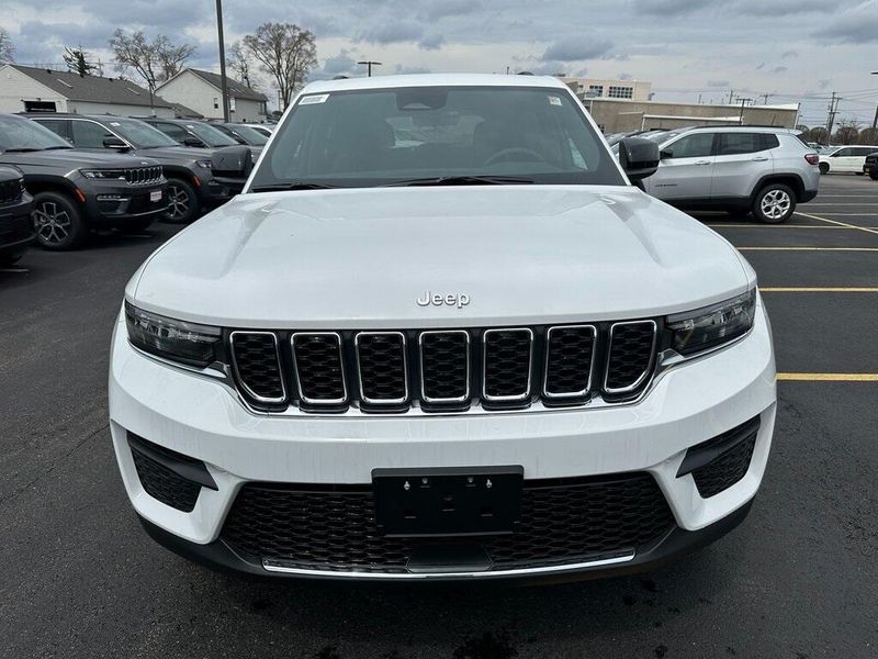 2025 Jeep Grand Cherokee Laredo X 4x4Image 6