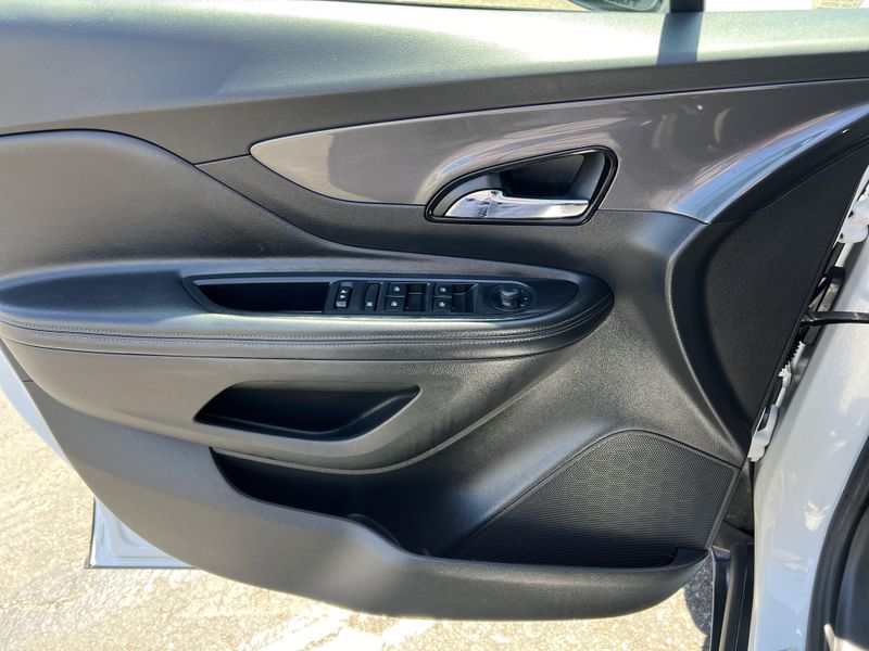 2018 Buick Encore PreferredImage 8