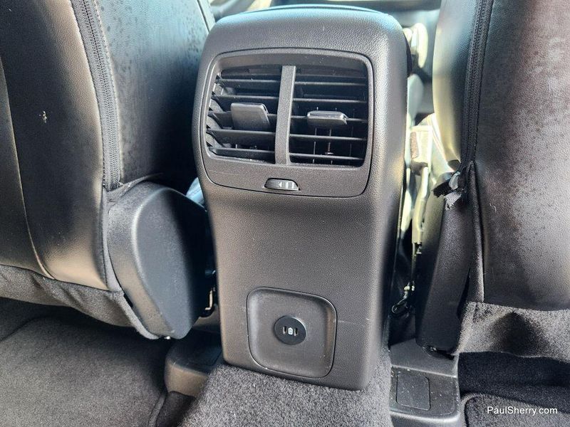 2024 Ford Escape ST-Line photo 41