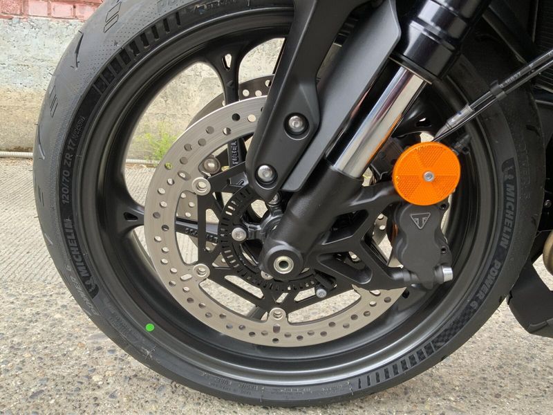 2025 Triumph Daytona 660