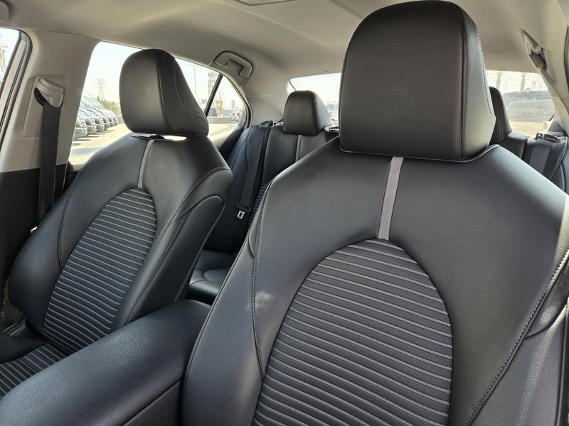 Used 2023 Toyota Camry SE Auto (Natl)