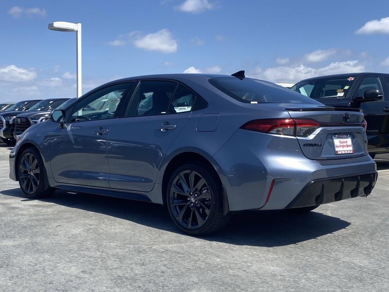 Used 2025 Toyota Corolla XSEImage 5