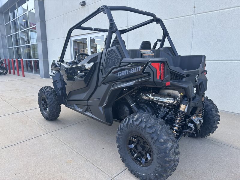 2025 Can-Am Maverick Sport DPS 1000RImage 3