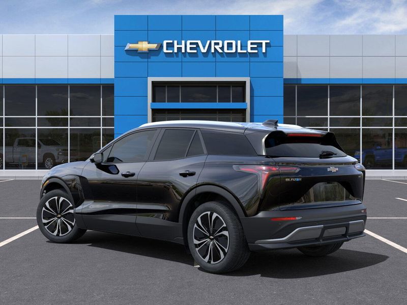 New 2025 Chevrolet Blazer EV AWD LTImage 3