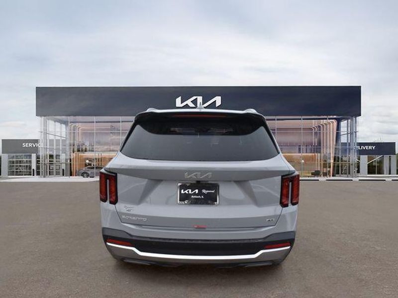 New 2026 Kia Sorento SImage 5