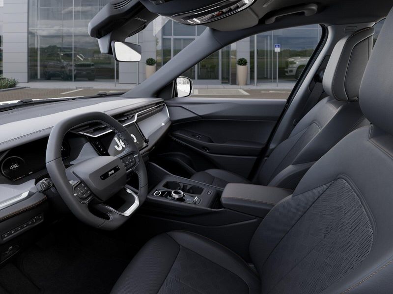 New 2026 Jeep Cherokee Overland 4x4Image 22