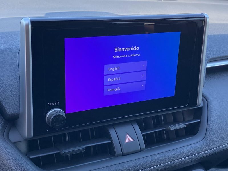 New 2025 Toyota RAV4 Hybrid XLEImage 15