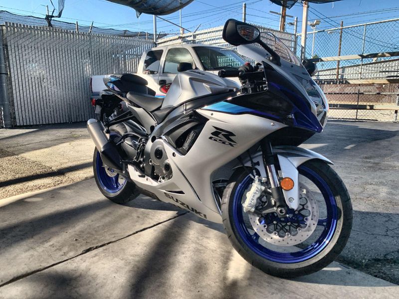 New 2026 Suzuki GSX-R600 Image 21