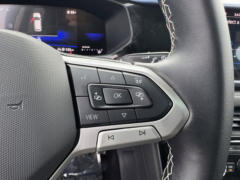 2024 Volkswagen Taos SEImage 19