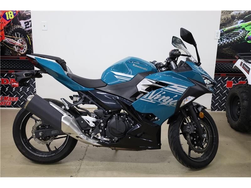 Used 2021 Kawasaki NINJA 400 Image 4